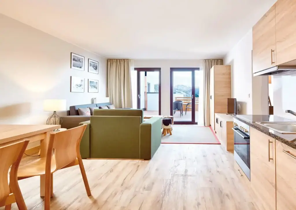 Alpenhaus Katschberg.1640 in St. Michael im Lungau auf 1.640 m Höhe, ideal für schneesicheren Skiurlaub und Wanderferien zwischen Kärnten und dem Salzburger Land.