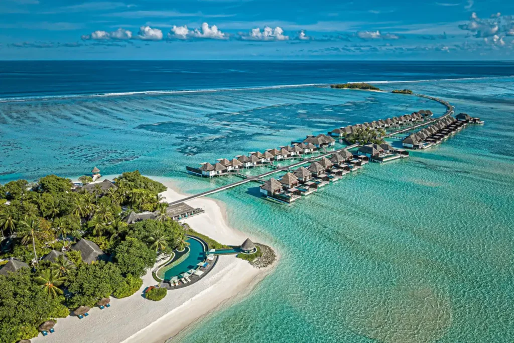 NECTRAVELDELUXE-Malediven-Four Season Resort Kuda Huraa