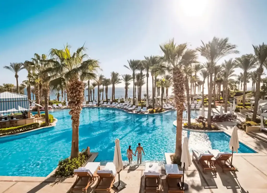 Four Seasons Resort Sharm El Sheikh – Luxusresort mit feinem Strand, Top‑Schnorchel‑ und Tauchspots, kulinarischer Vielfalt und kinderfreundlichen Angeboten in Ägypten