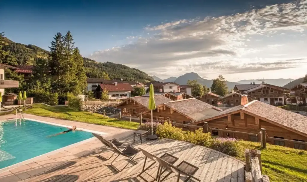 Panoramahotel Oberjoch – Wellnesshotel im Allgäu mit alpinem Charme, modernem Komfort und Panoramablick auf die Berglandschaft.